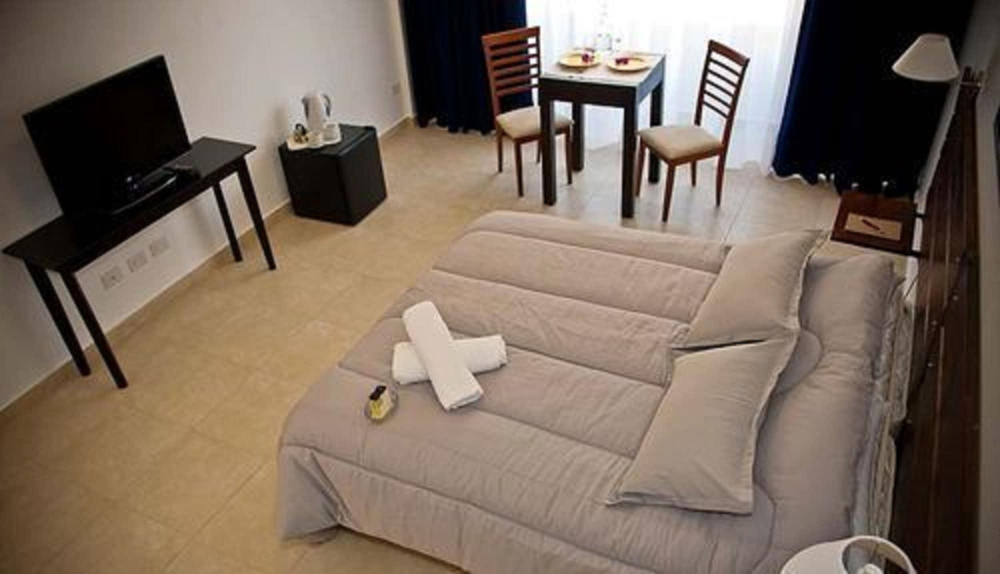 Pro Hotel Пилар Экстерьер фото